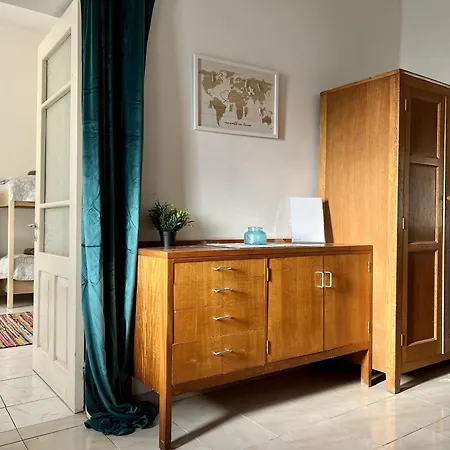 Hostel Old Limassol