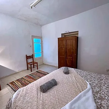 Hostel Old *